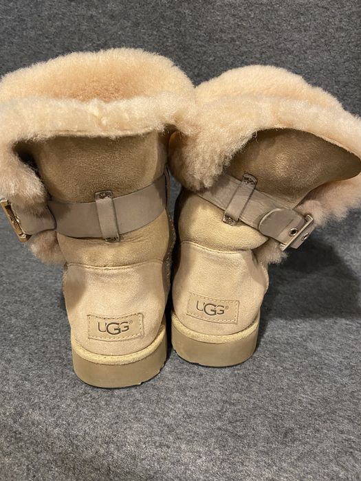 UGG dama in stare exceptionala