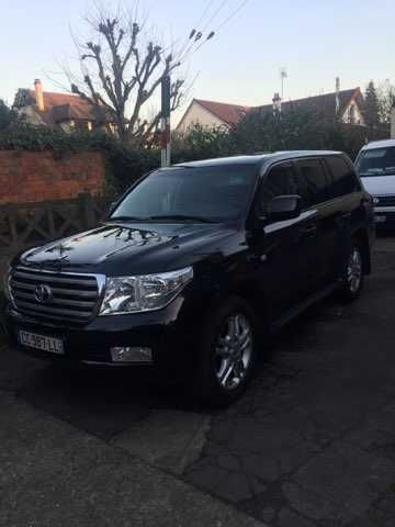 Toyota land cruiser 4.5 v8