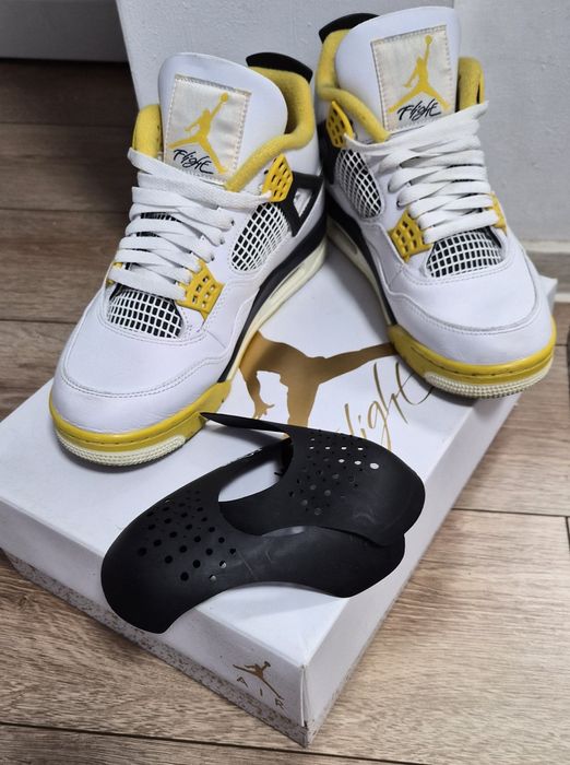 Jordan W 4 Retro originali  mărimea 40.5