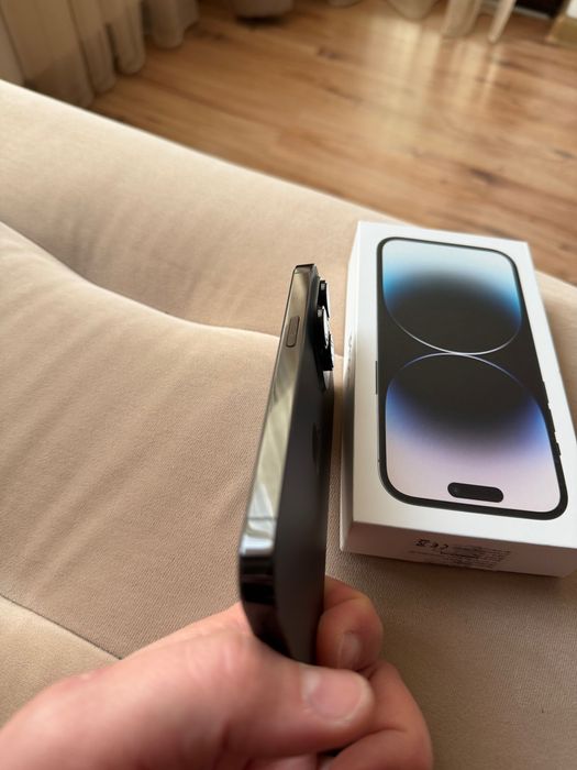 iPfone 14 Pro без следи от употреба