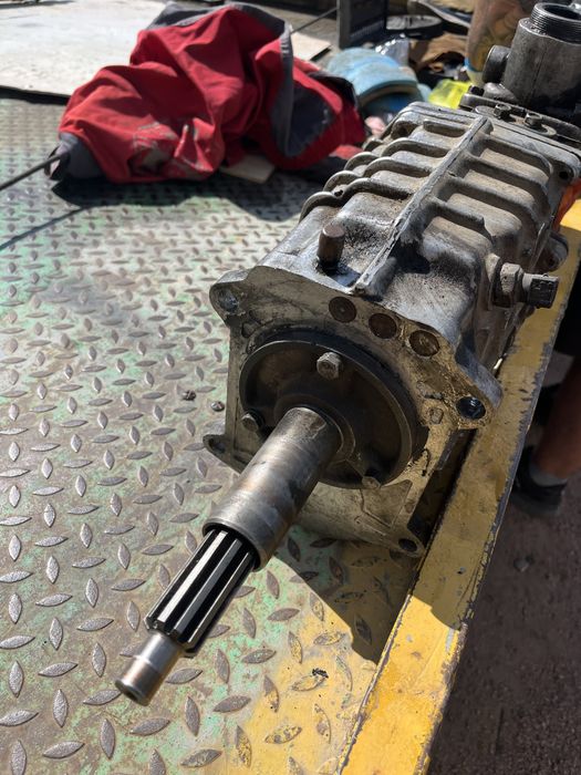 КПП Газель на запчасти: валы и хвостовик
