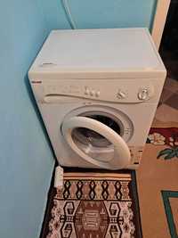 Mașina de spălat Maxwell