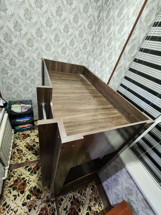 Мебел двухэтажный диван