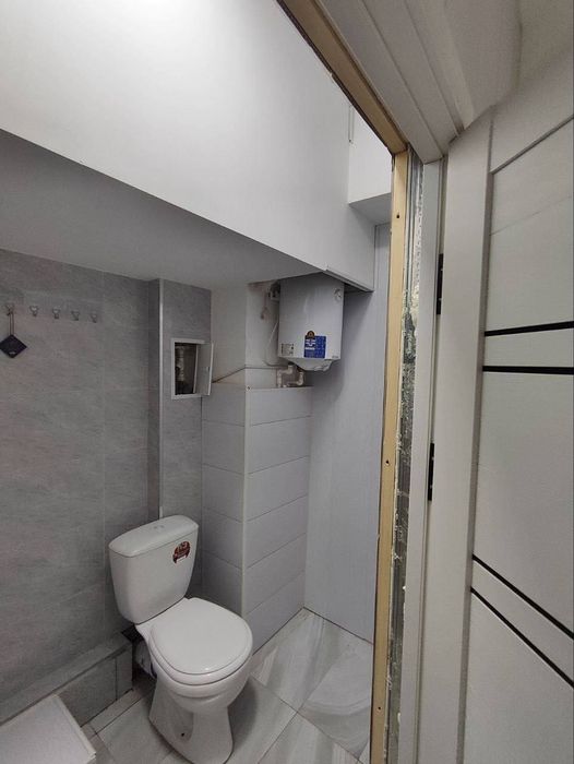 Юнусабад-4   ЦОКОЛЬ  150м² 
под Тихий Офис,