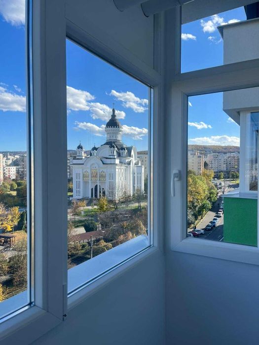 Pers fizica închiriez apartament 2 camere decomandat