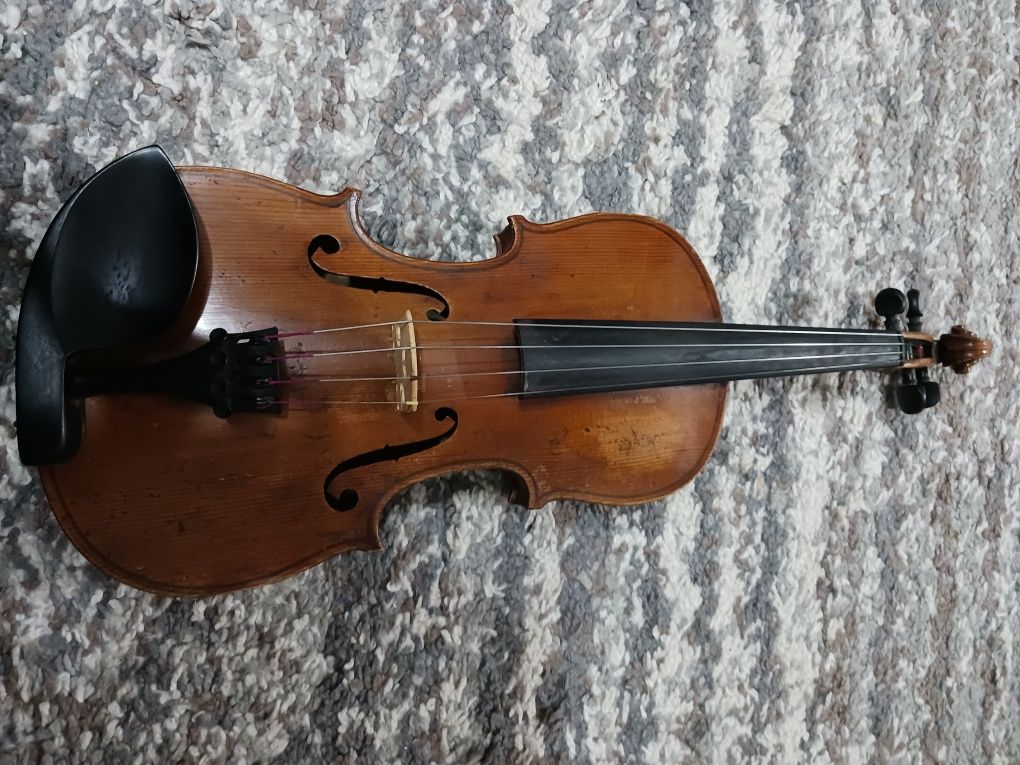 Vioara Stradivarius (+cutie și arcuș)