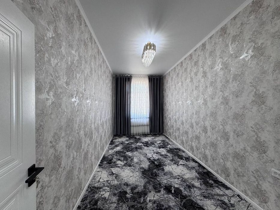 3 xonali kvartira sotiladi