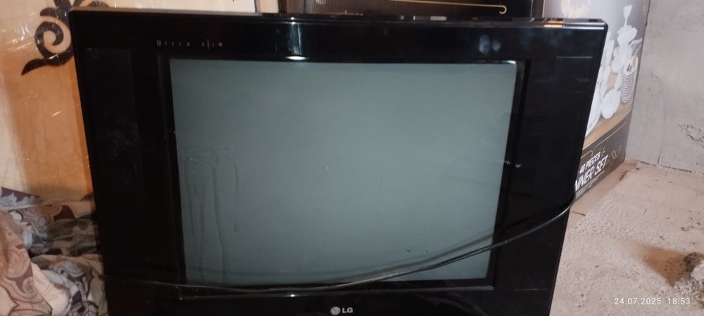 Телевизор LG ultra slim