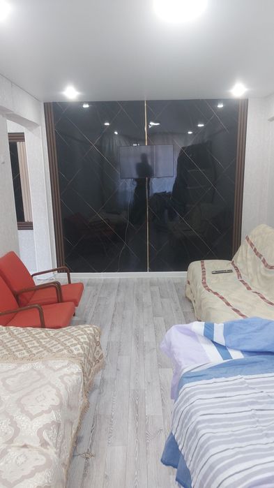 Продаётся 2х комнатная 3 микр 23микр/ сейф 2