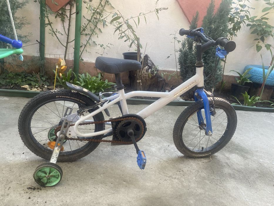 Vand bicicleta pentru copii