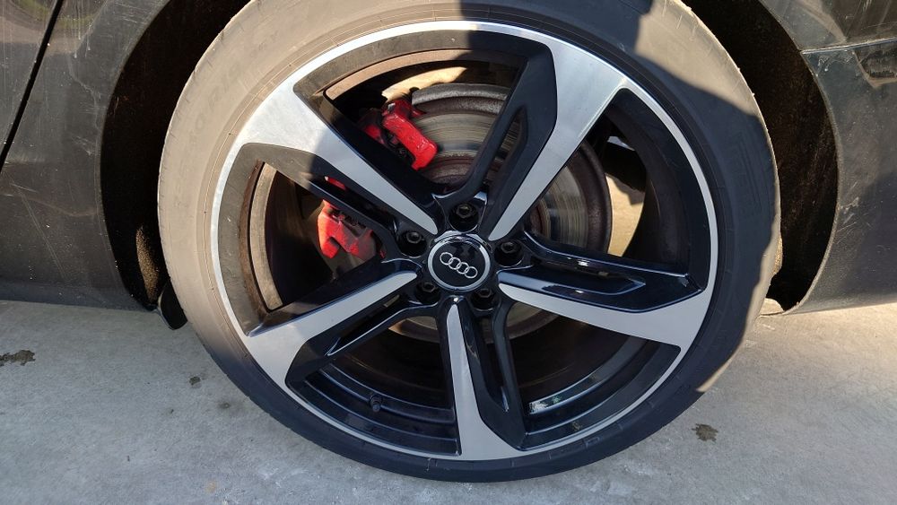 Джанти с летни гуми Ауди 5x112 19 цола