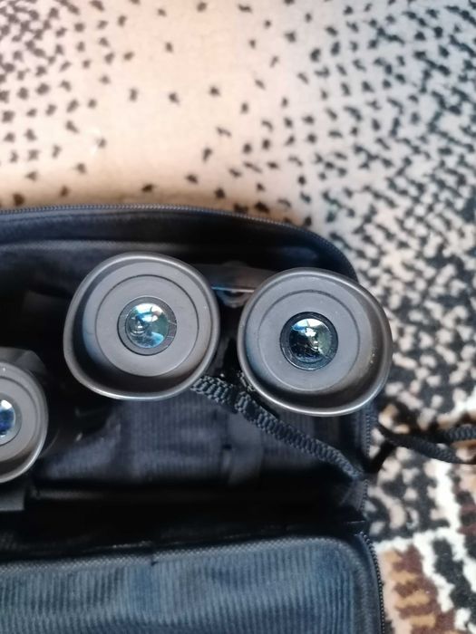 Бинокъл Steiner safari 10х26