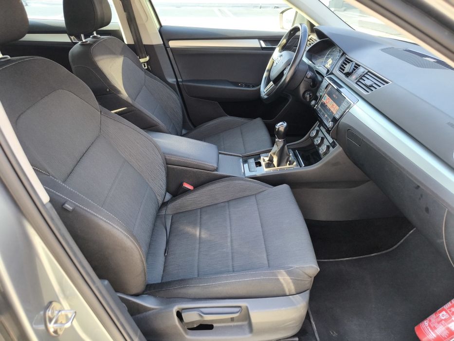 Skoda Superb 2017 TVA inclus și deductibil