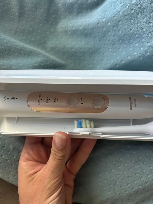 Philips Sonicare HX751G Електрическа Четка за Зъби +Калъф+2 нови глави