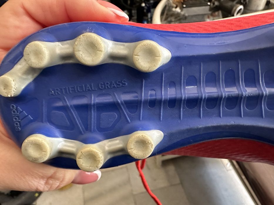 Нови Бутонки Adidas artificial gras 36н., Nike