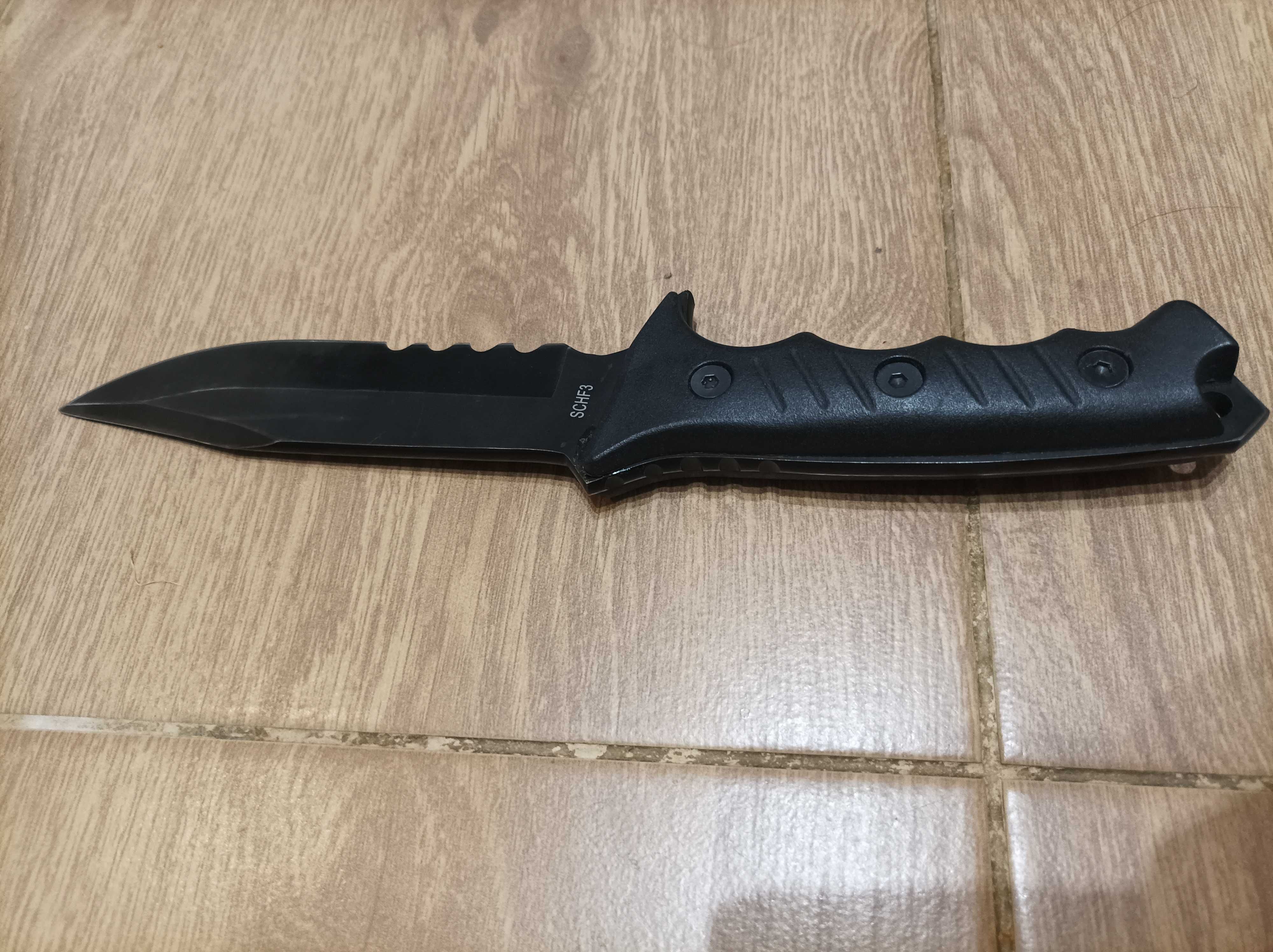 Тактически / ловен нож Schrade Extreme Survival SCHF3