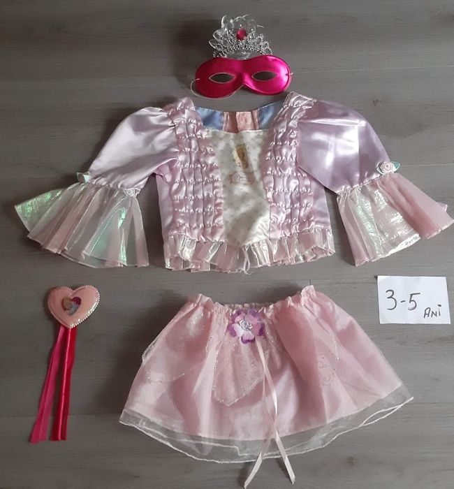 Costum vrajitoare sau zână  Barbiee - marimea 3-4 ani