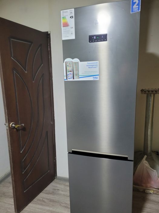 Холодилник веко нофрост