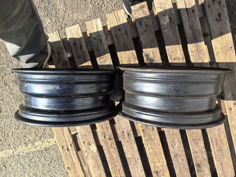 15 цола 5 х 100 мм Фолксваген / Шкода / Сеат / Ауди - 6 Инча / ЕТ 38