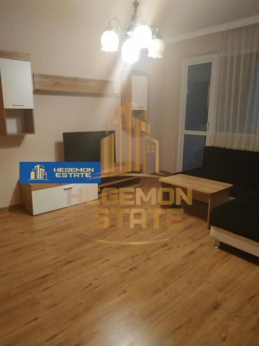 Продава се Тристаен апартамент в Варна, Център - 74 кв.м за 2088 €/кв.м - Снимка #2