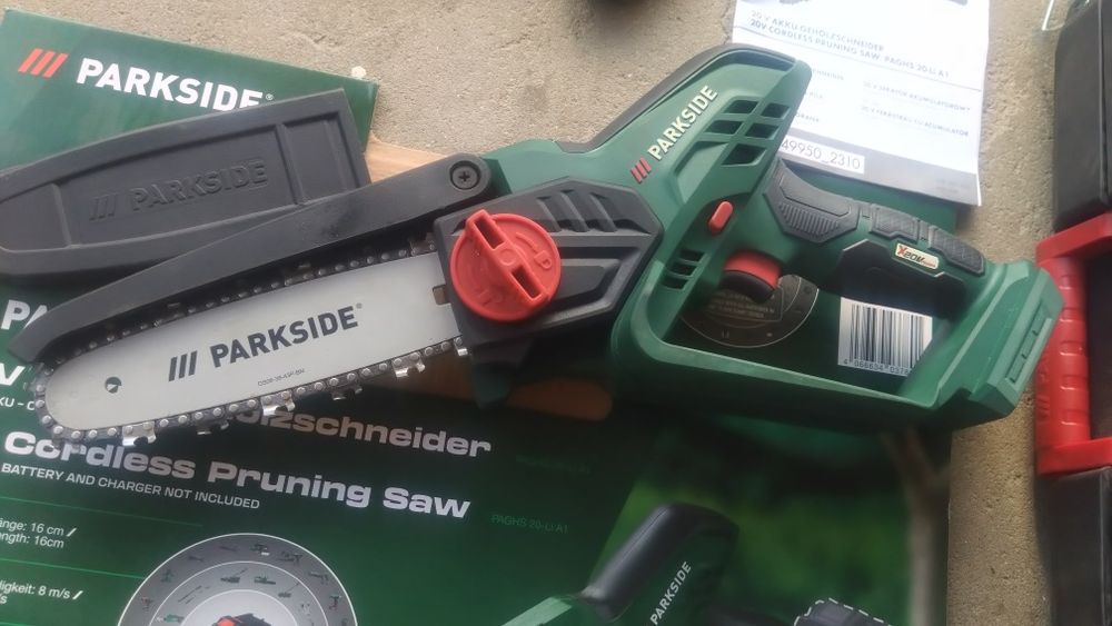 Mini fierastrau Parkside 20v