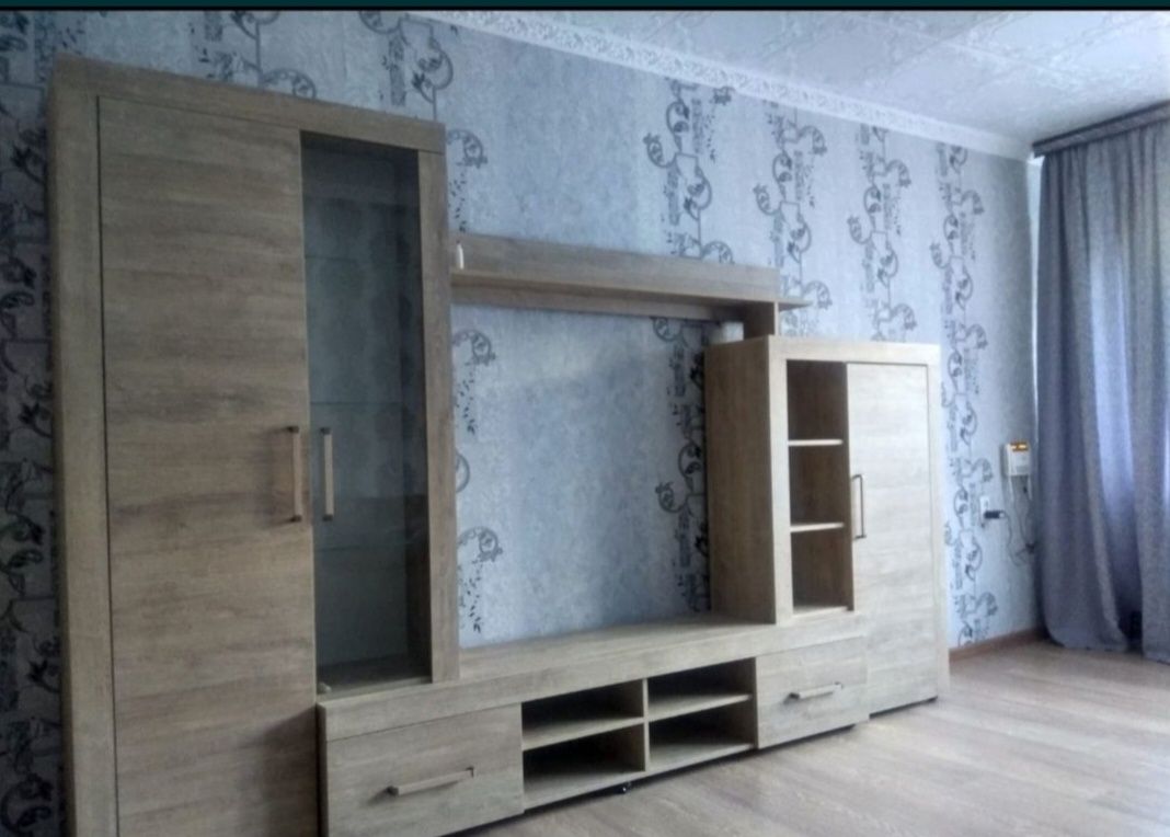 Срочно продам стенку-горку