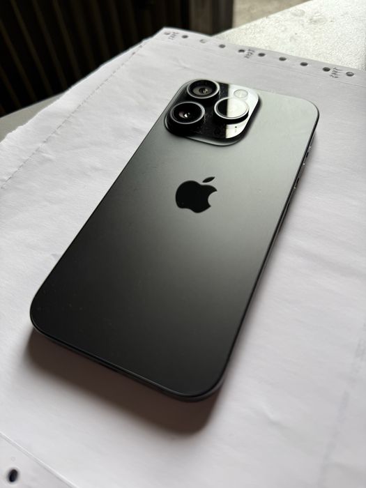 Iphone 15 Pro 256gb + Подаръци!
