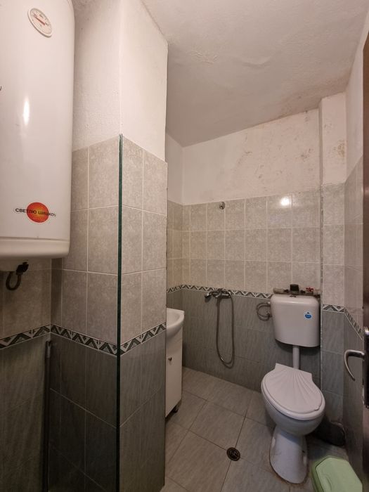 Дава се под наем Двустаен апартамент в Дупница - 60 кв.м за 331.5 € - Снимка #7