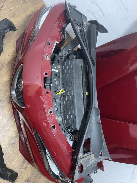Bara fata Alfa Romeo Giulia 2.2 d 2015-2020 Trager far stanga dreapta