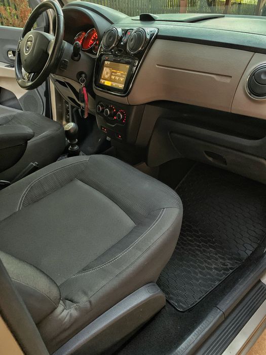Dacia Lodgy Laureate