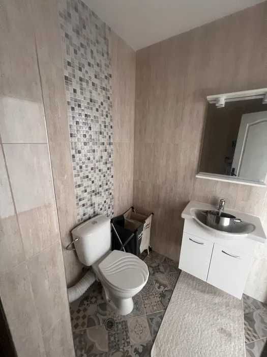Продава се Двустаен апартамент в София, Младост 4 - 70 кв.м за 1089 €/кв.м - Снимка #5