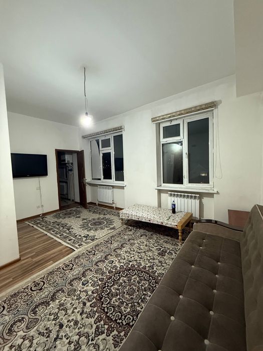 АРЕНДА!!!  Сергели-6А.  2/4/7  метро  рядом  семье