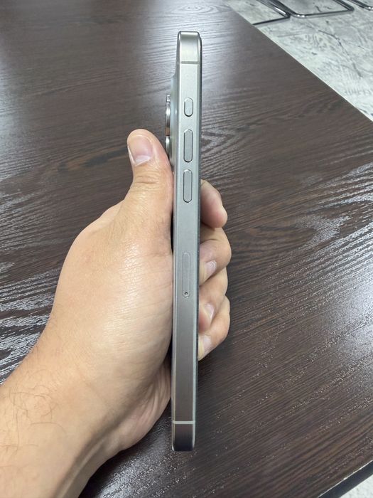 iPhone 15 ProMax Titan 256gh sim