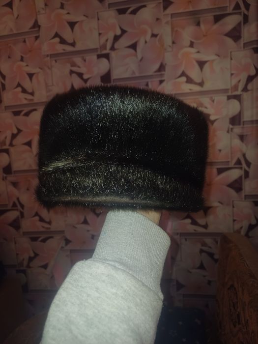 Продам норковую шапку