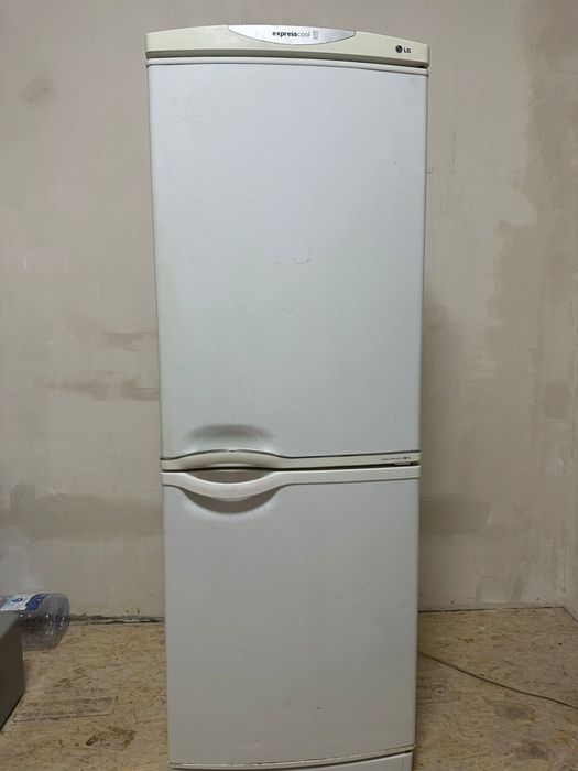 Холодильник б/у LG