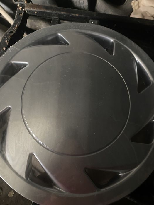 Колпаки  14 новые Россия,крепкие.4000тн.