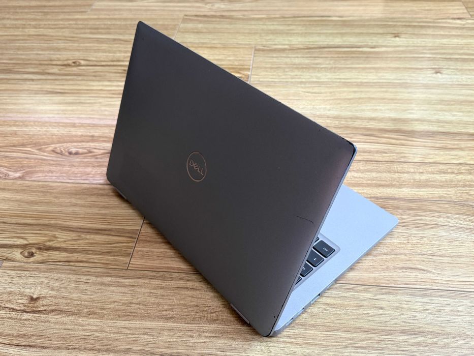 13.3 Dell Latitude 5330`Core i5-1245U/16GB RAM/512GB SSD/Бат 6ч/400 Ni