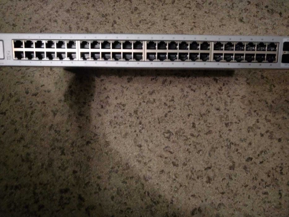 Продается сетевое оборудование - Ubiquiti Коммутатор Unifi Switch 48