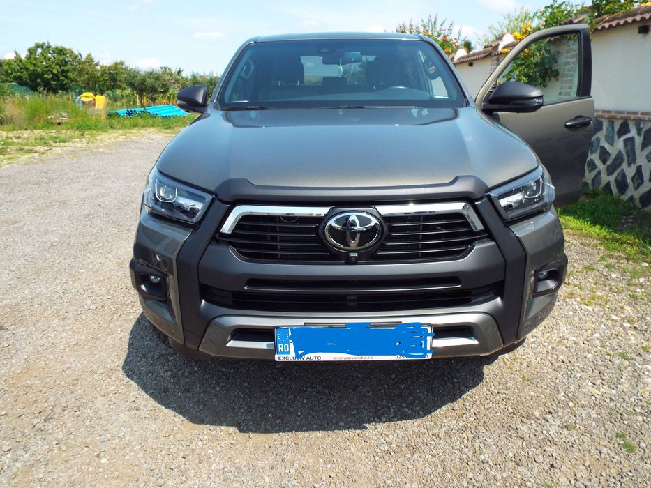 Vanzare Toyota Hilux