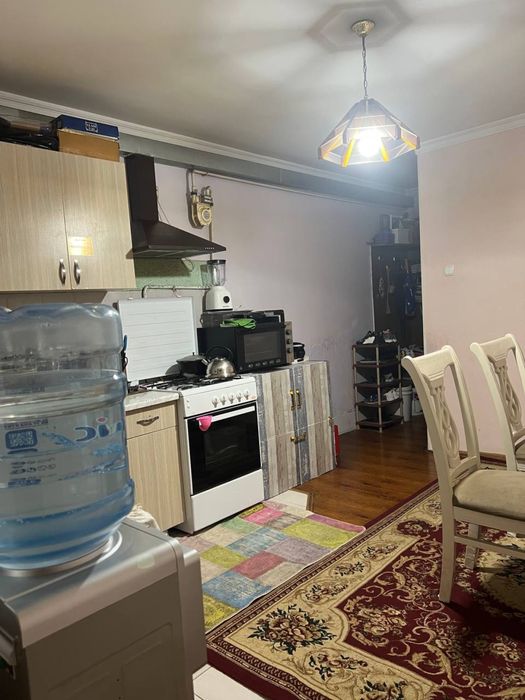 Toshkent shaxar Mirzo Ulugbek tumanida 3xonali kv sotiladi