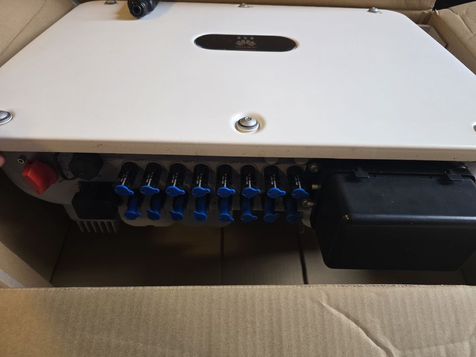 Invertor Huawei ON-GRID SUN 2000-30KTL-M3 (30 kW), trifazic+ dongle