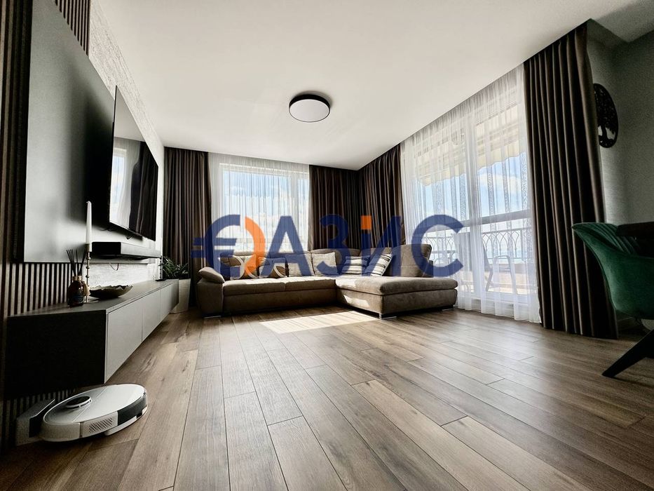 Продава се Тристаен апартамент в Бургас, Сарафово - 109 кв.м за 3303 €/кв.м - Снимка #10