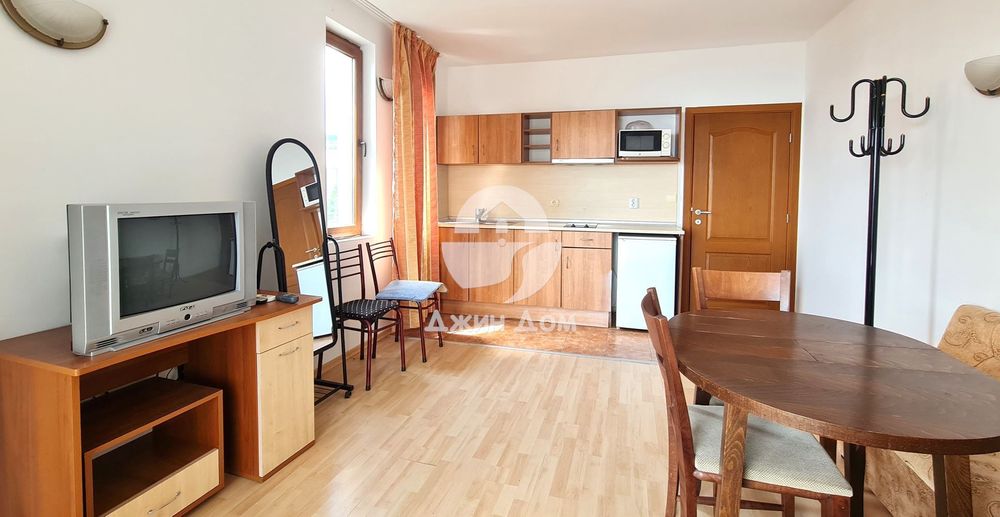 Продава се Тристаен апартамент в Свети Влас - 74 кв.м за 1622 €/кв.м - Снимка #2