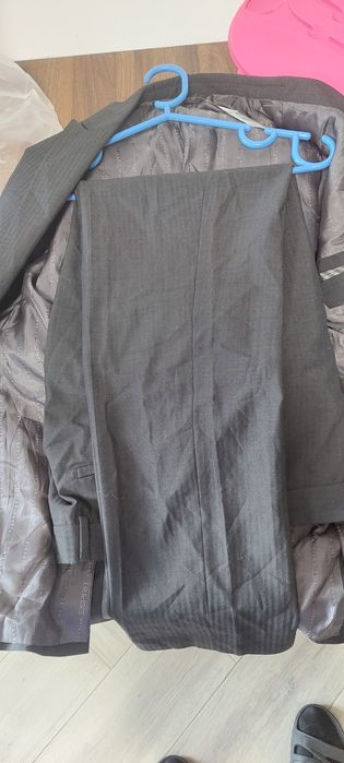 Costum barbati esprit