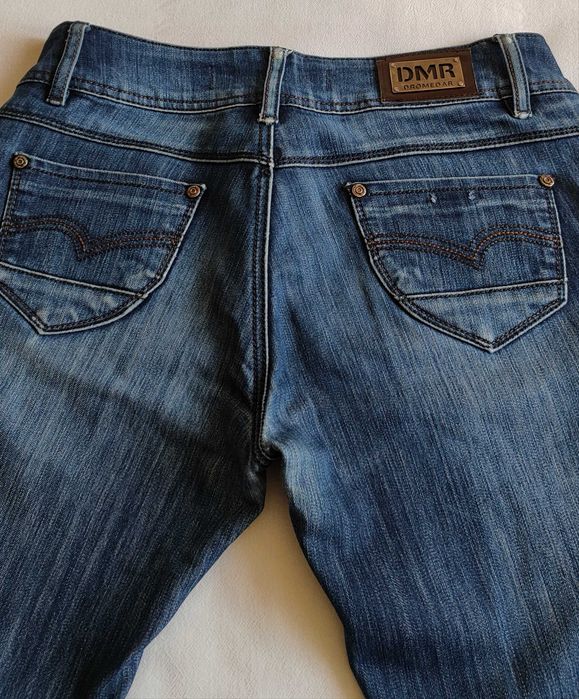 Дамски дънки размер 29