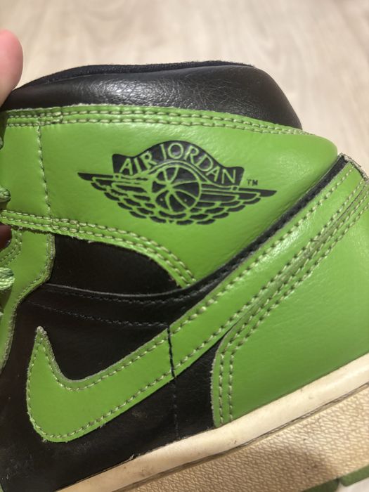 Jordan 1 Mid Altitude Green