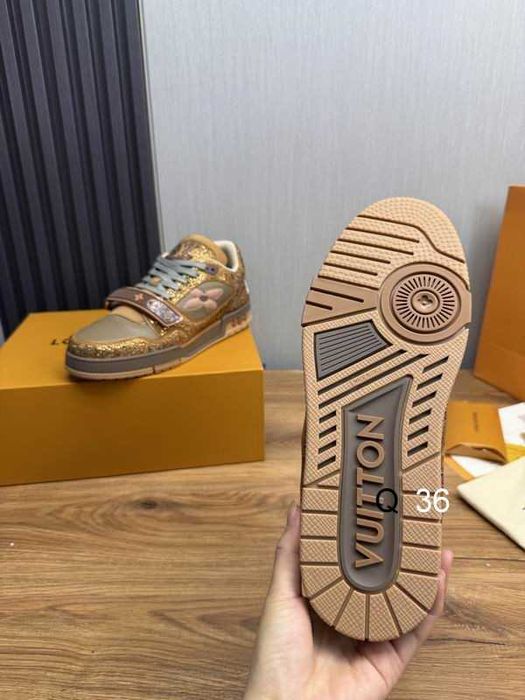 Adidasi LOUIS VUITTON, Calitate Premium, Dropzone22