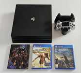 PS4 Pro + 2 джойстика + VR + 3 игри