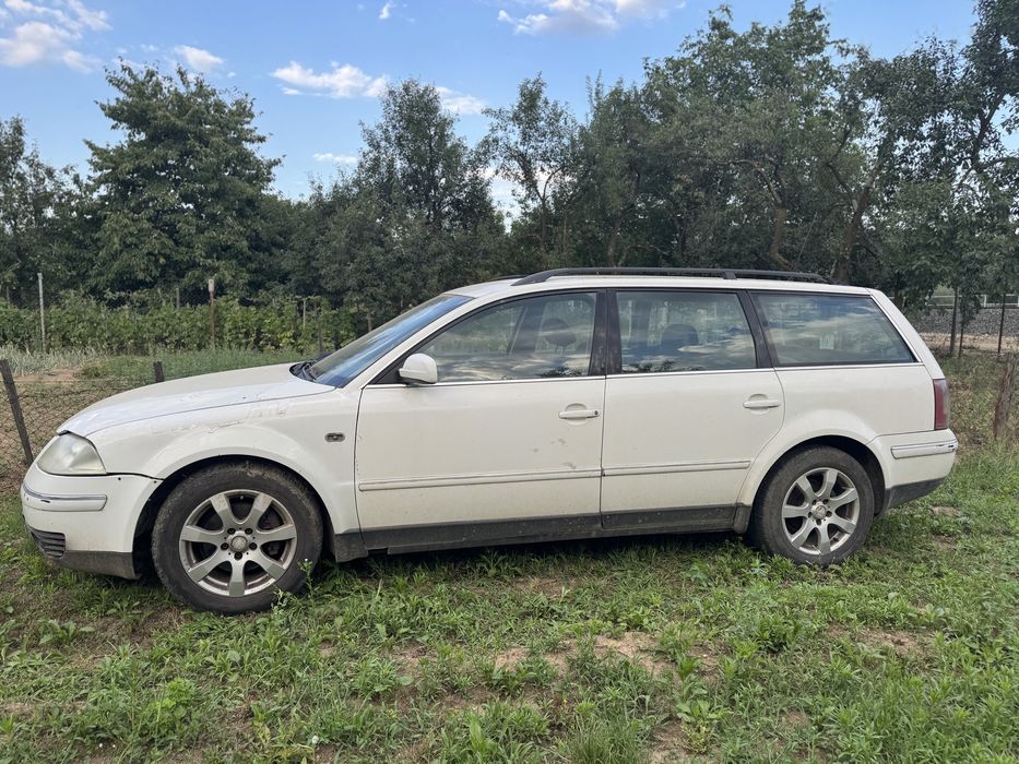 Volkswagen Passat 2002 –pentru piese