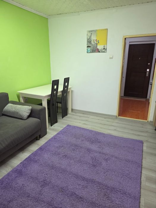 Vând garsonieră zona Vlaicu